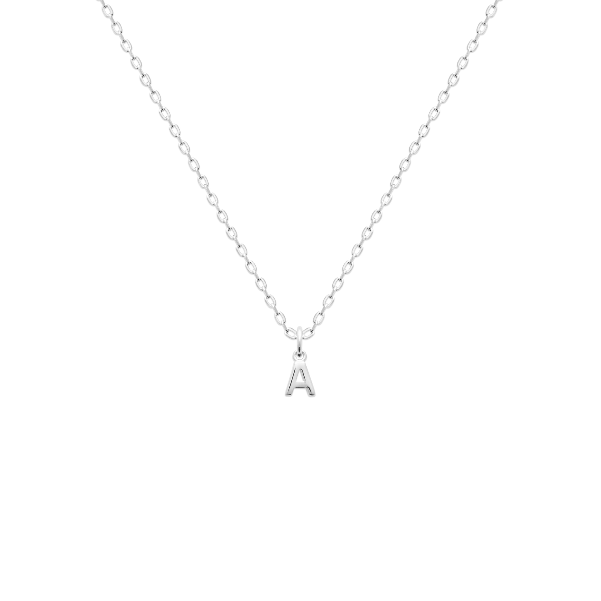 Collar letra A en plata de ley 925 rodiada con cadena de 38 cm